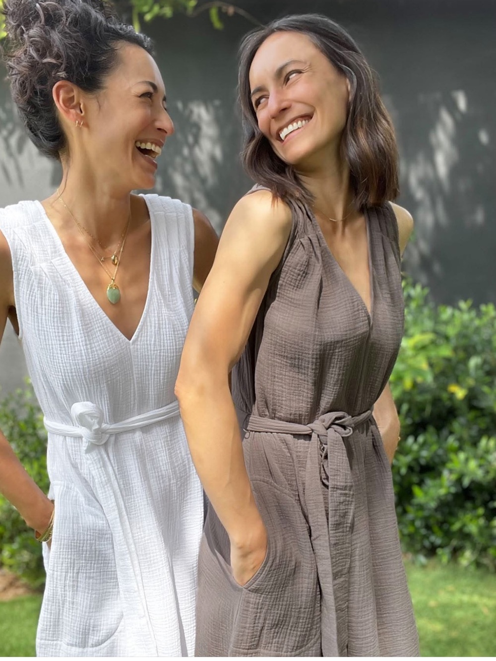 The Reset Weekend Dress Size M in Taupe